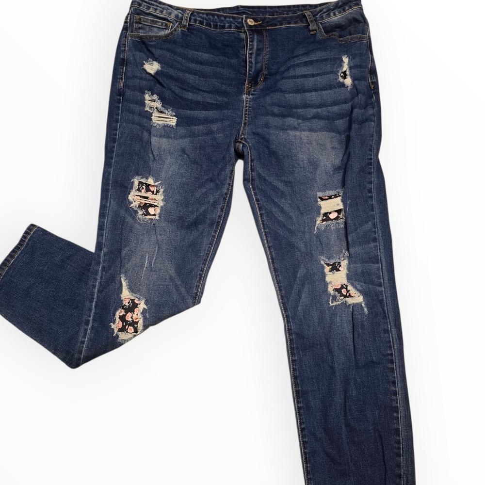 Womens Floral Patch Distressed Skinny Jeans Size 2XL Dark Wash Ripped Denim